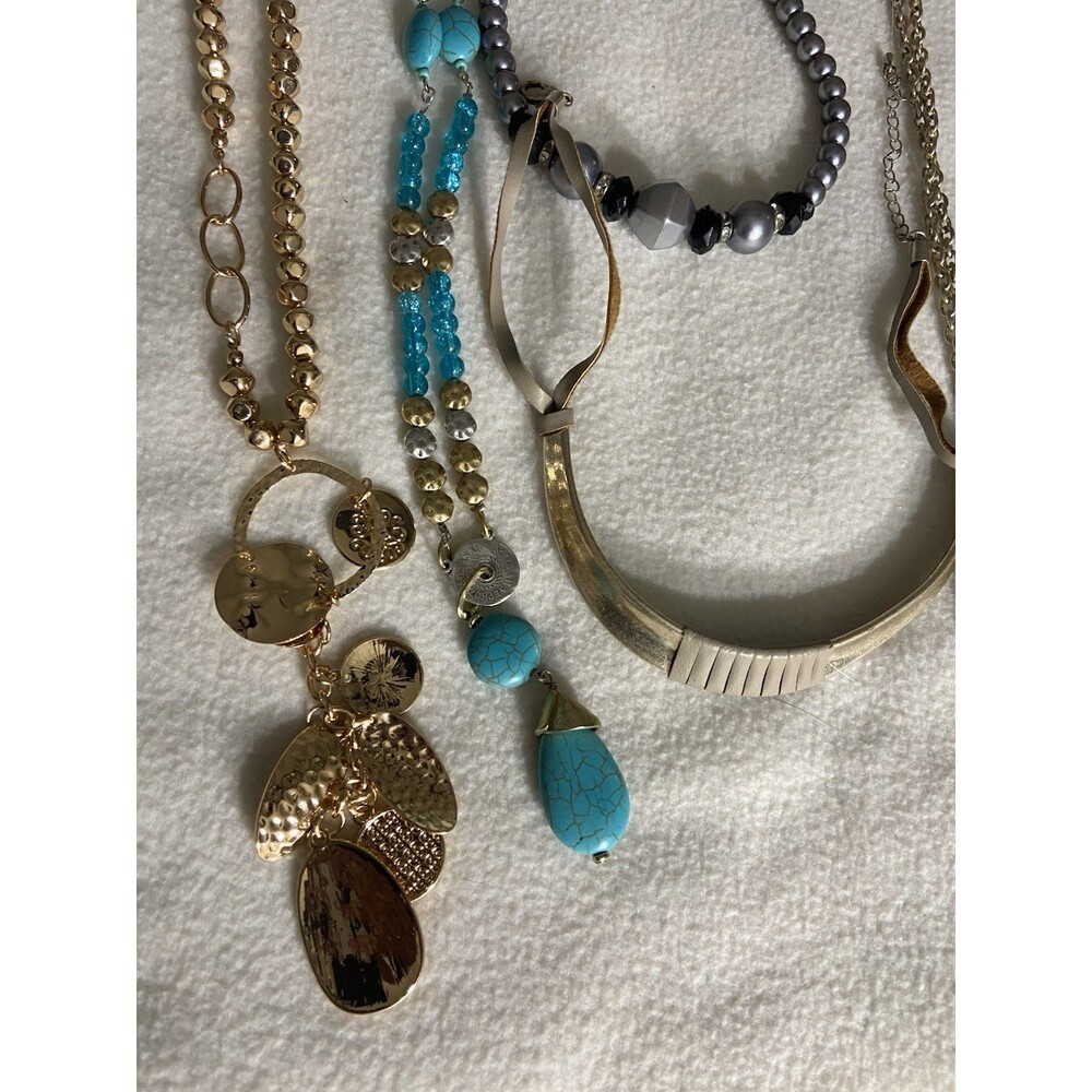 Lot of 10 Women’s Statement Necklaces  chokers Gold Tone Turquoise Pearl Boho - Picture 3 of 12